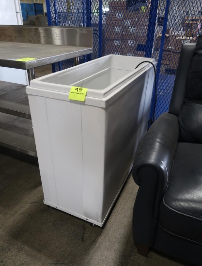 Arctic Star chest cooler