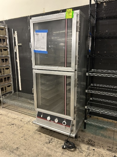 BEVLES HEATER/PROOFER CABINET ON CASTERS