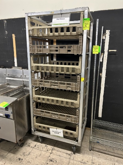 ALUMINUM CRATE RACK ON CASTERS W/ PLASTIC CRATES