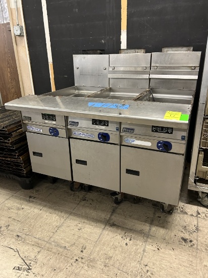 2019 PITCO 3 UNIT NATURAL GAS PASTA COOKING STATION