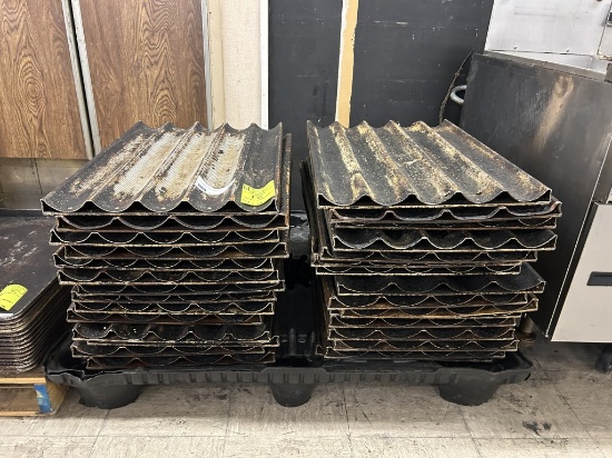 18IN X 26IN BAGUETTE PANS
