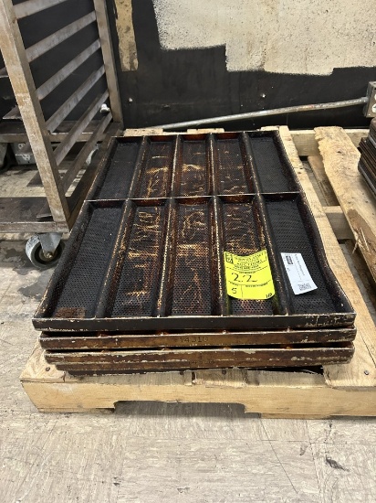 18IN X 26IN BAGUETTE PANS (HALF SIZE BAGUETTES)