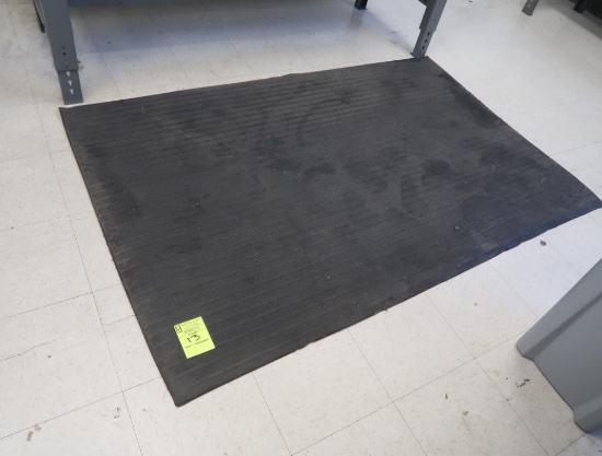 cushioned floor mat