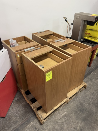 Pallet of 3 drawer cabinets