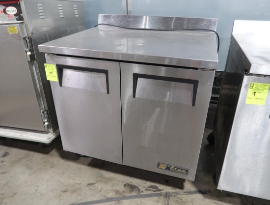 True 2-door work top refrigerator