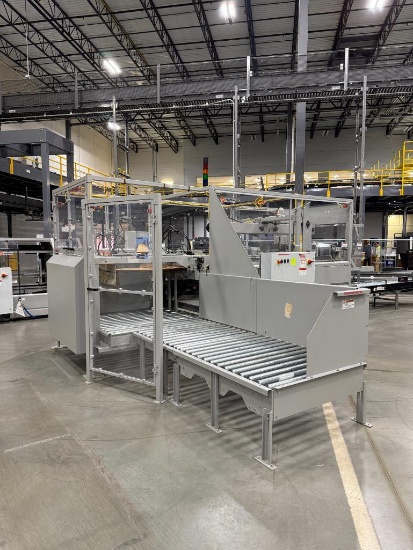 Pearson Packaging case erector, cardboard box builder