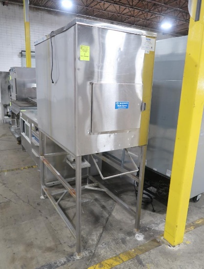 Howe ice storage bin, on stand
