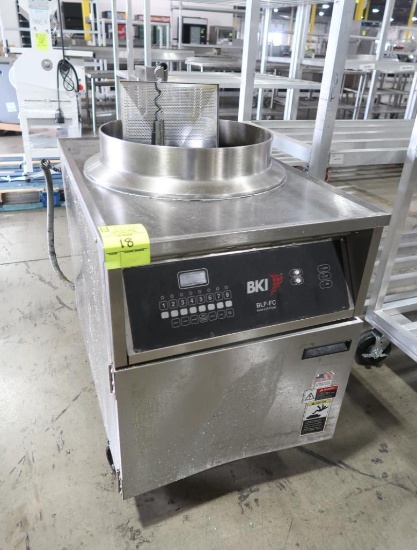 BKI BLF-FC Auto-Lift Fryer
