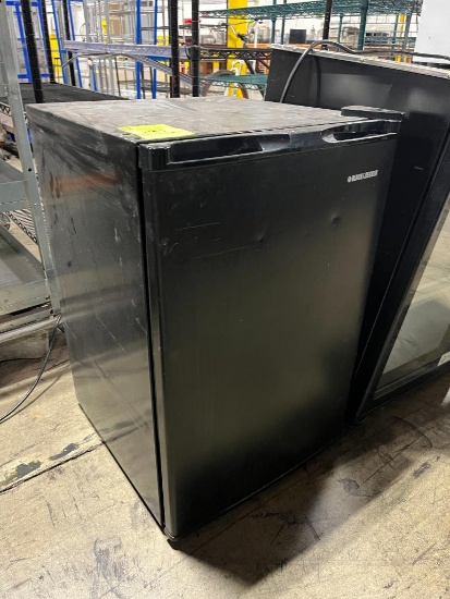Black & Decker undercounter refrigerator