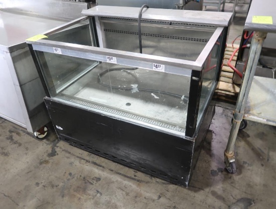 CSC refrigerated merchandiser w/ 3) glass sides