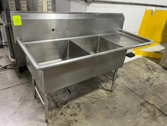 2-compartment sink w/ R drainboard