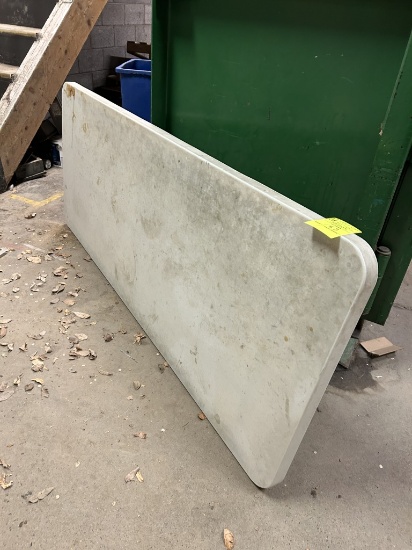 6ft Plastic Folding Table