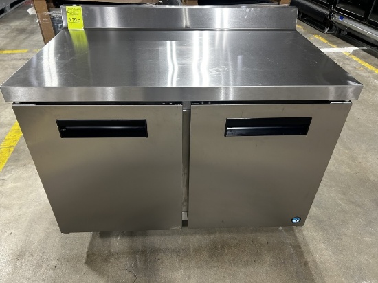 HOSHIZAKI 4FT SELF CONTAINED WORKTOP FREEZER