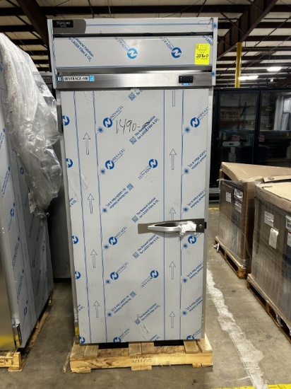 BEVERAGE AIR STAINLESS STEEL SELF CONTAINED SINGLE DOOR FREEZER
