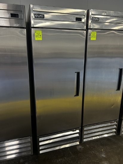 EXCELLENCE INDUSTRIES SINGLE DOOR SELF CONTAINED FREEZER