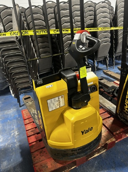 YALE ELECTRIC PALLET JACK