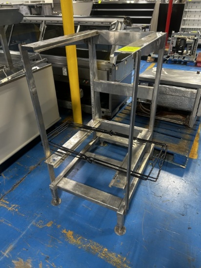 ICE MAKER STAND