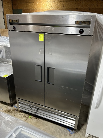 True Stainless Steel Two Door Dual Temp Refrigerator/Freezer