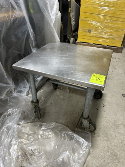 STAINLESS STEEL EQUIPMENT STAND ON CASTERS