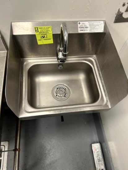 HAND SINK WITH PAPER TOWEL DISPENSER