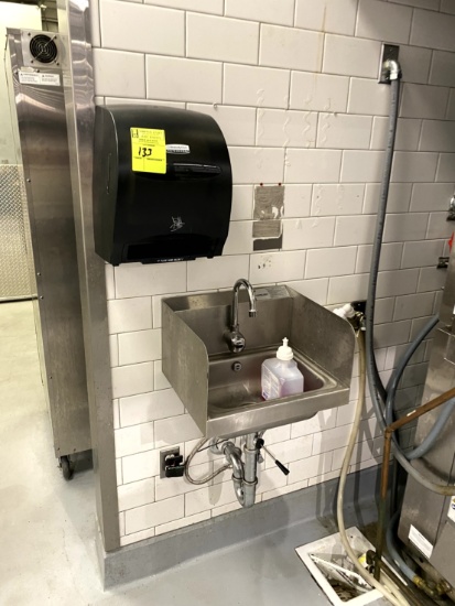 MOTION ACTIVATED HAND SINK WITH PAPER TOWEL DISPENSER