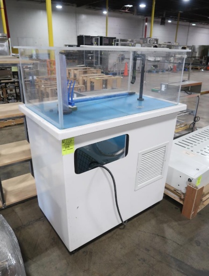 Lonestar lobster tank