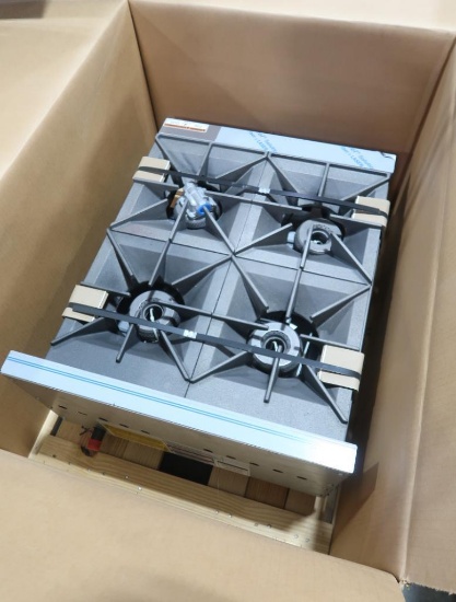 Wolf 4-burner comercial stove top, looks new