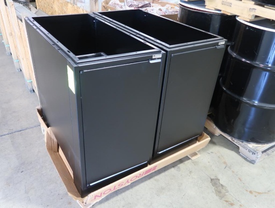Royston steel trash bin cabinet, missing top