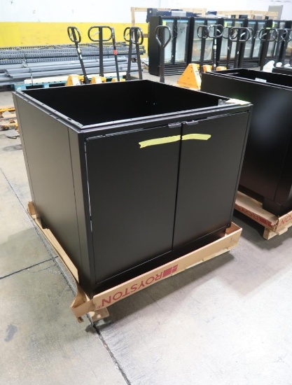 Royston steel cabinet, missing top