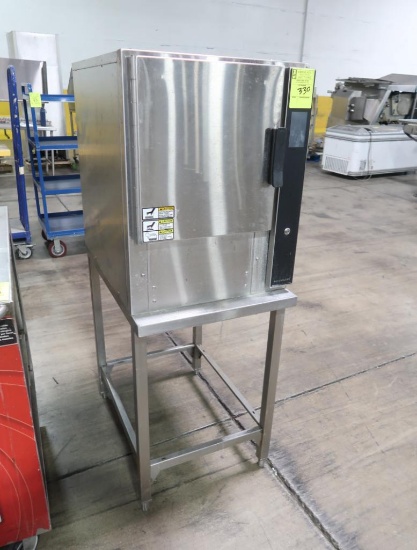 Groen boilerless steamer on stand