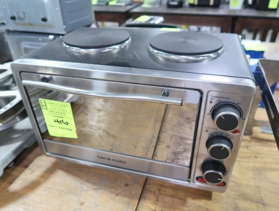 Bene Casa toaster oven w/ hot plates