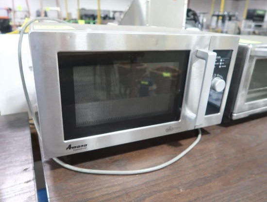 Amana commercial microwave
