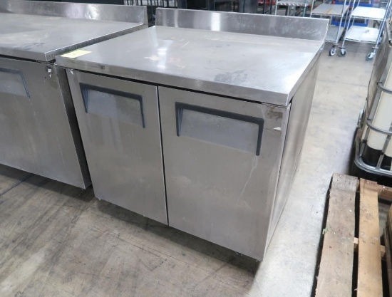 True refrigerated worktop w/ backsplash