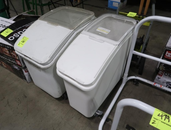 Rubbermaid ingredient bins