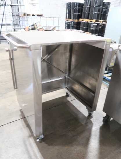 stainless demo cart w/ adjustable bottom shelf