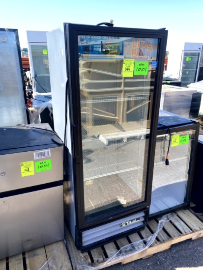 TRUE GLASS DOOR COOLER