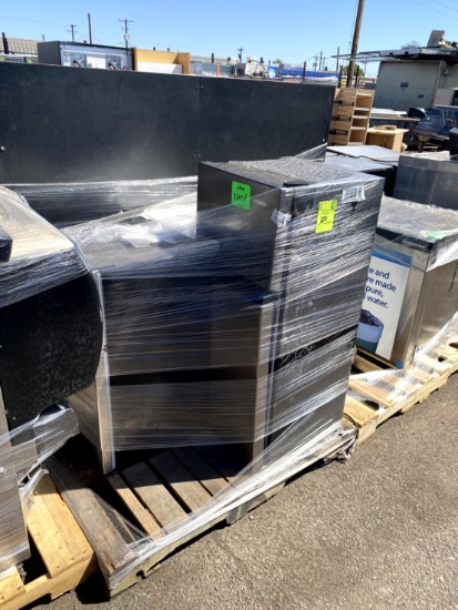 PALLET OF 3 MINI FRIDGES