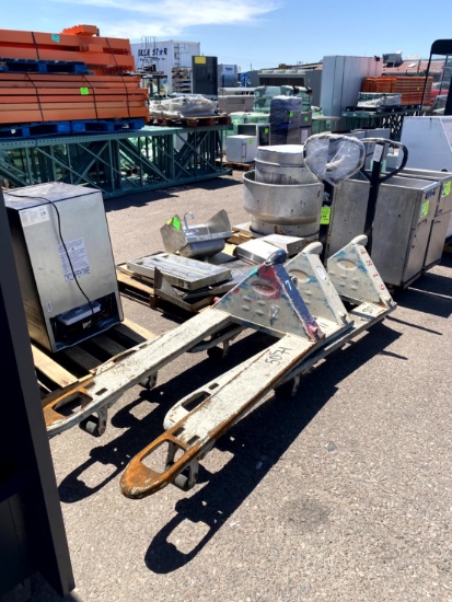 5500LBS MANUAL PALLET JACKS