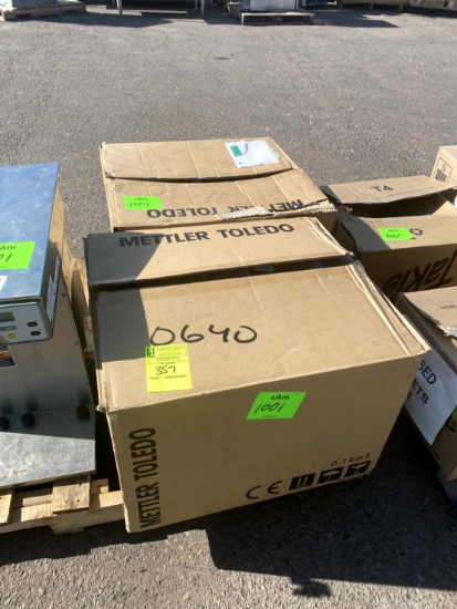 PALLET OF ASSORTED SCALES