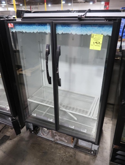 True 2-glass door merchandiser