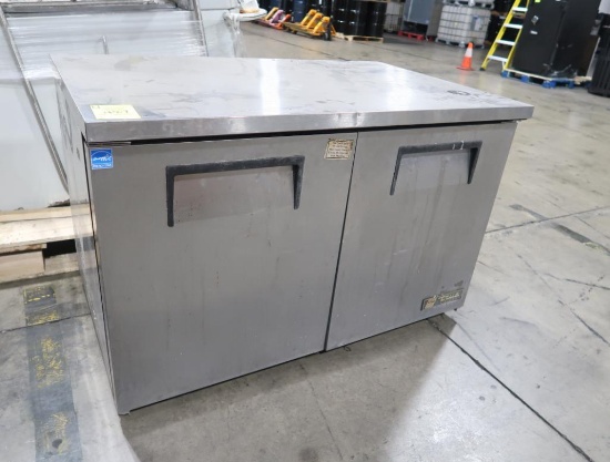 True undercounter refrigerator