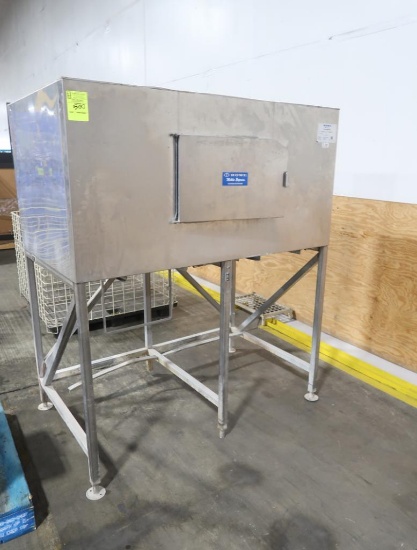 Howe ice storage bin, on stand