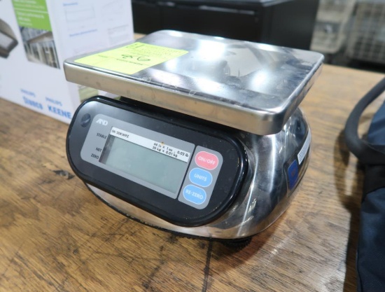 AND electric scale
