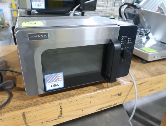 Amana commercial microwave