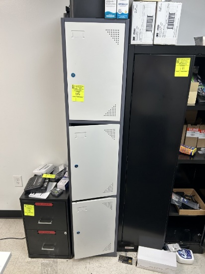15IN X 17IN X 70IN 3 DOOR LOCKER SYSTEM
