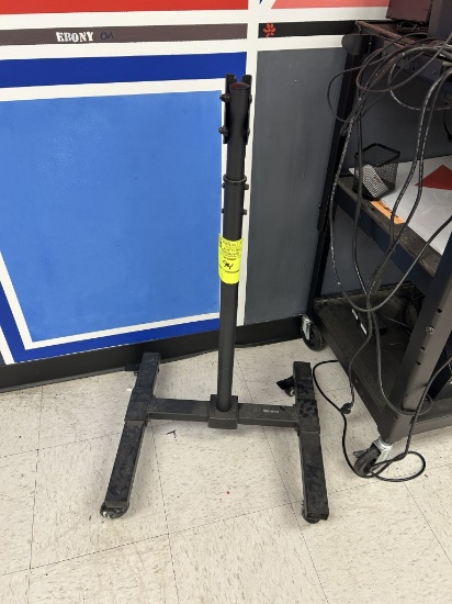Mount-It! Portable Display Mount