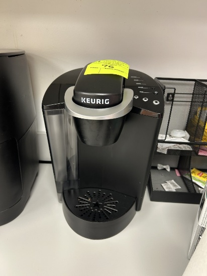 KEURIG SINGLE K-CUP BREWER