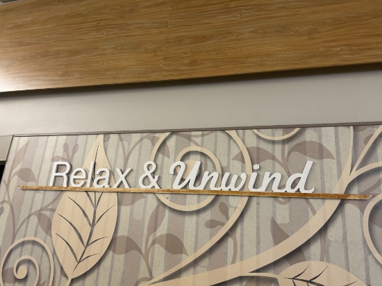 RELAX AND UNWIND WALL LETTERING