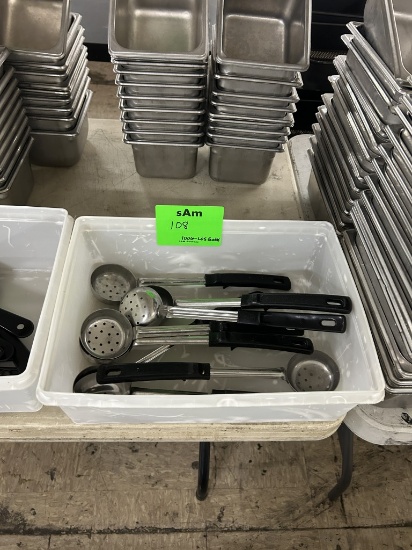 GRIP N SERVE PERFORATED SERVING SPOONS