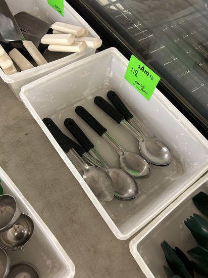 STAINLESS STEEL SERVING SPOONS